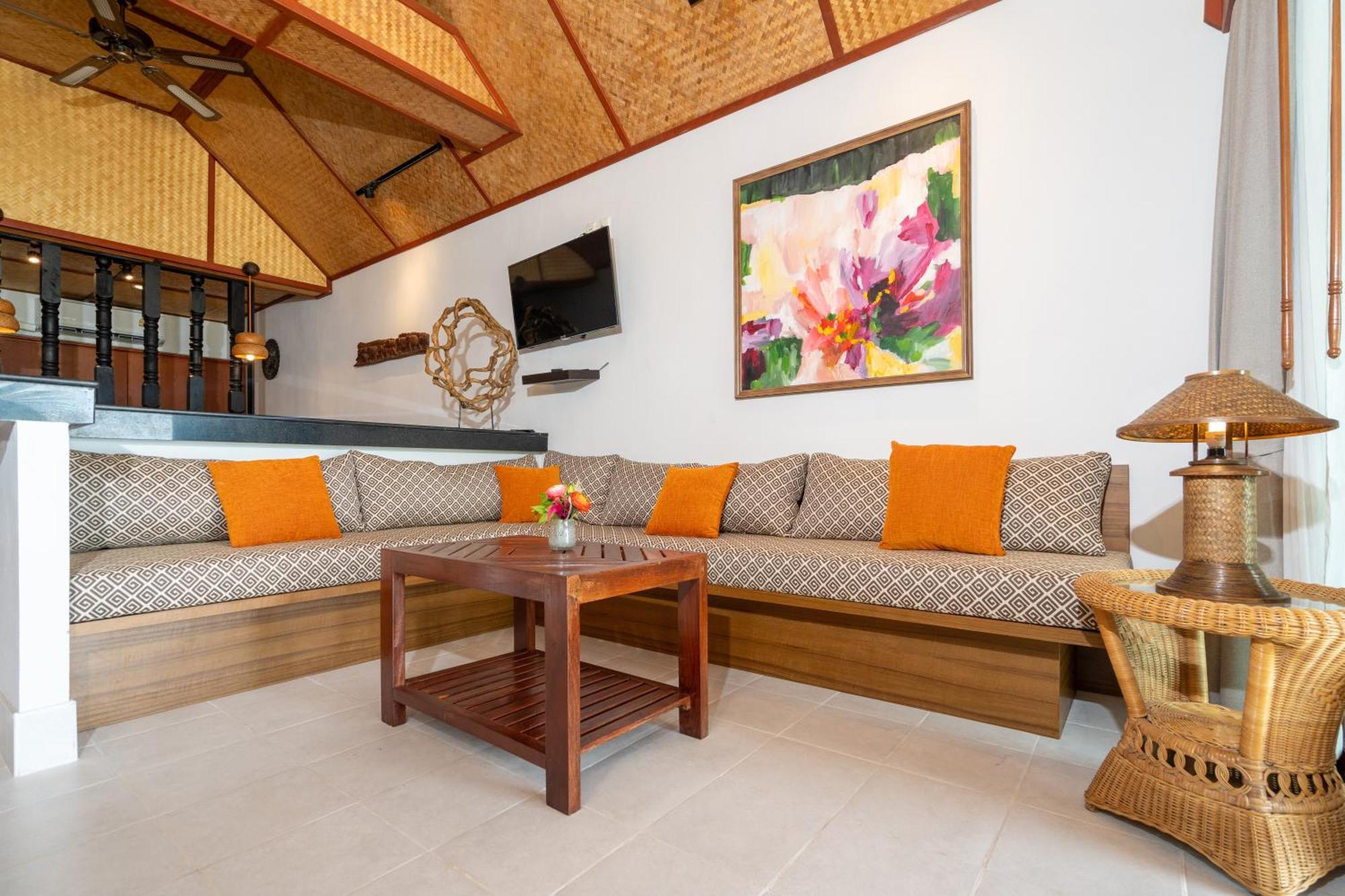 Friendship Beach Resort & Atmanjai Wellness Centre Rawai Bagian luar foto