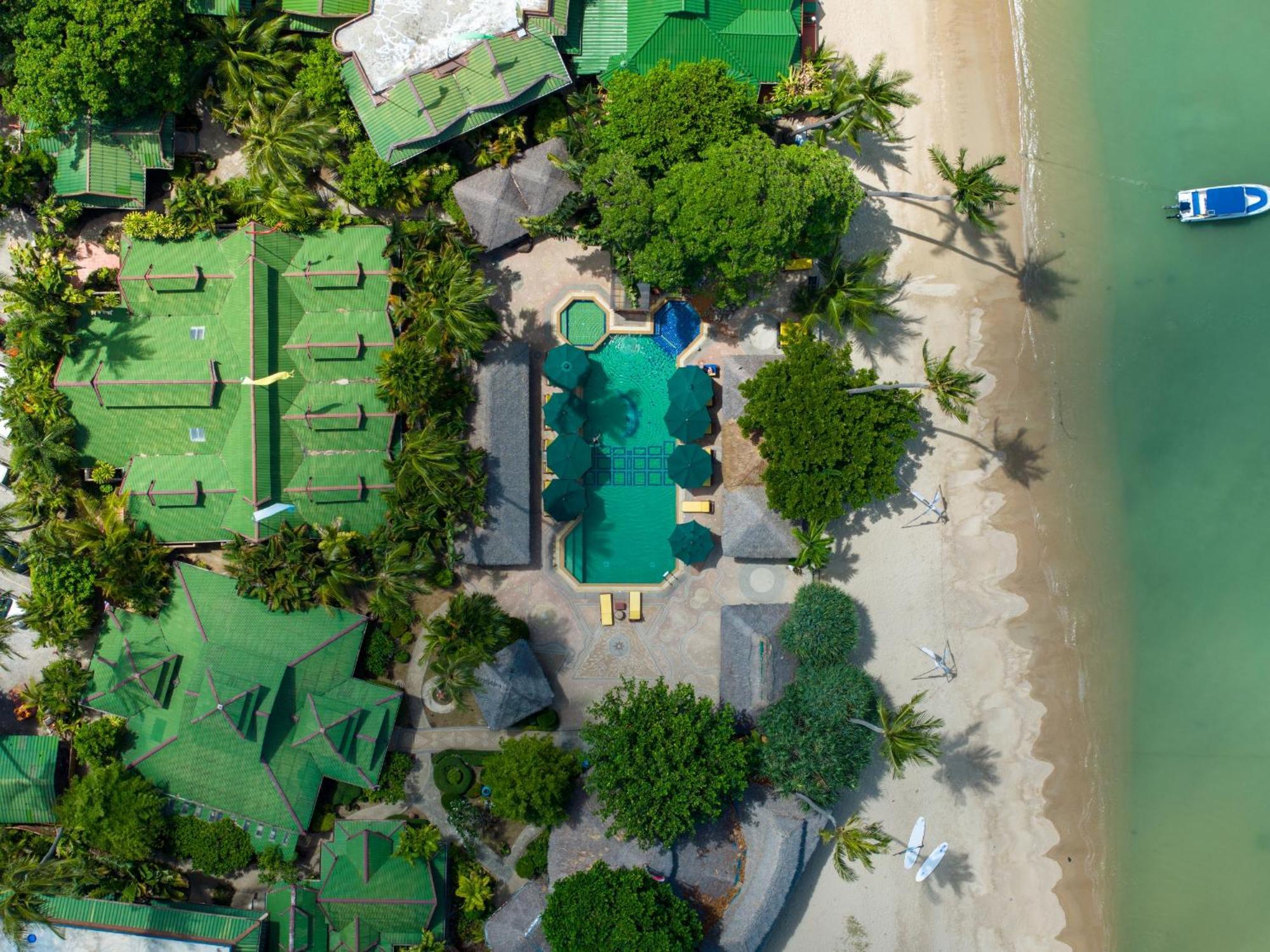 Friendship Beach Resort & Atmanjai Wellness Centre Rawai Bagian luar foto