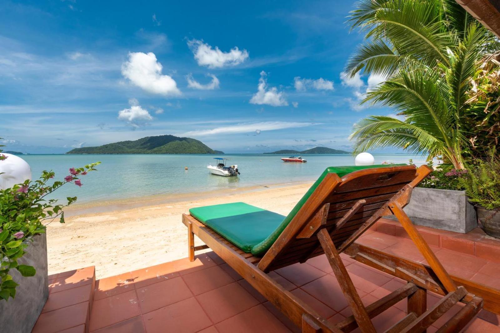 Friendship Beach Resort & Atmanjai Wellness Centre Rawai Bagian luar foto
