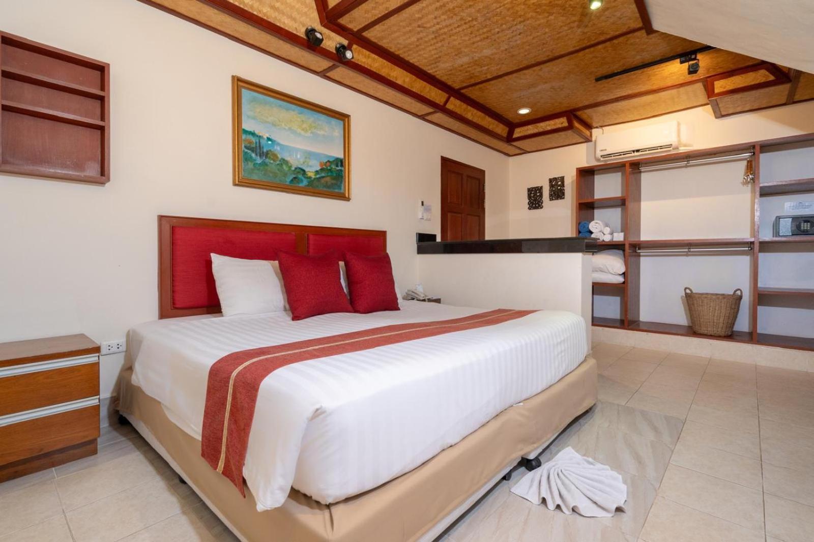 Friendship Beach Resort & Atmanjai Wellness Centre Rawai Ruang foto